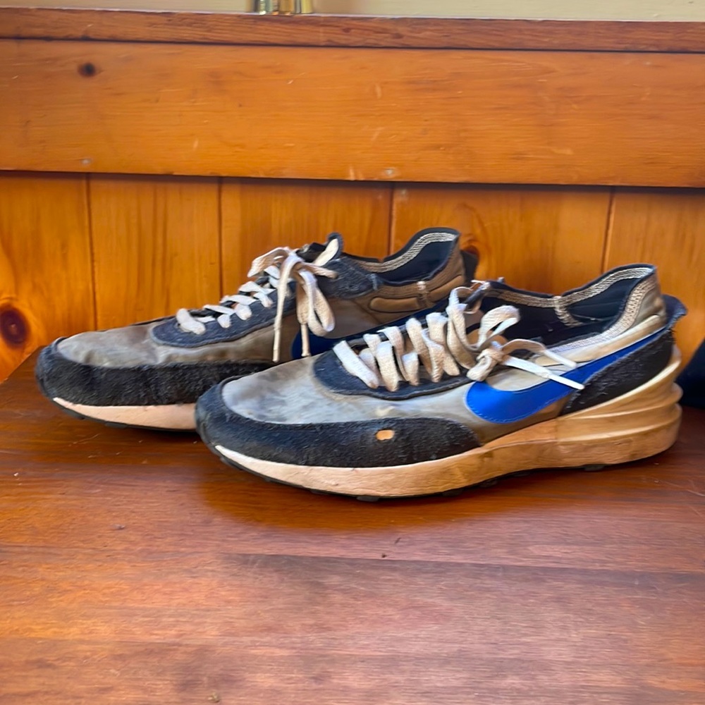 Nike mens 10 shoes